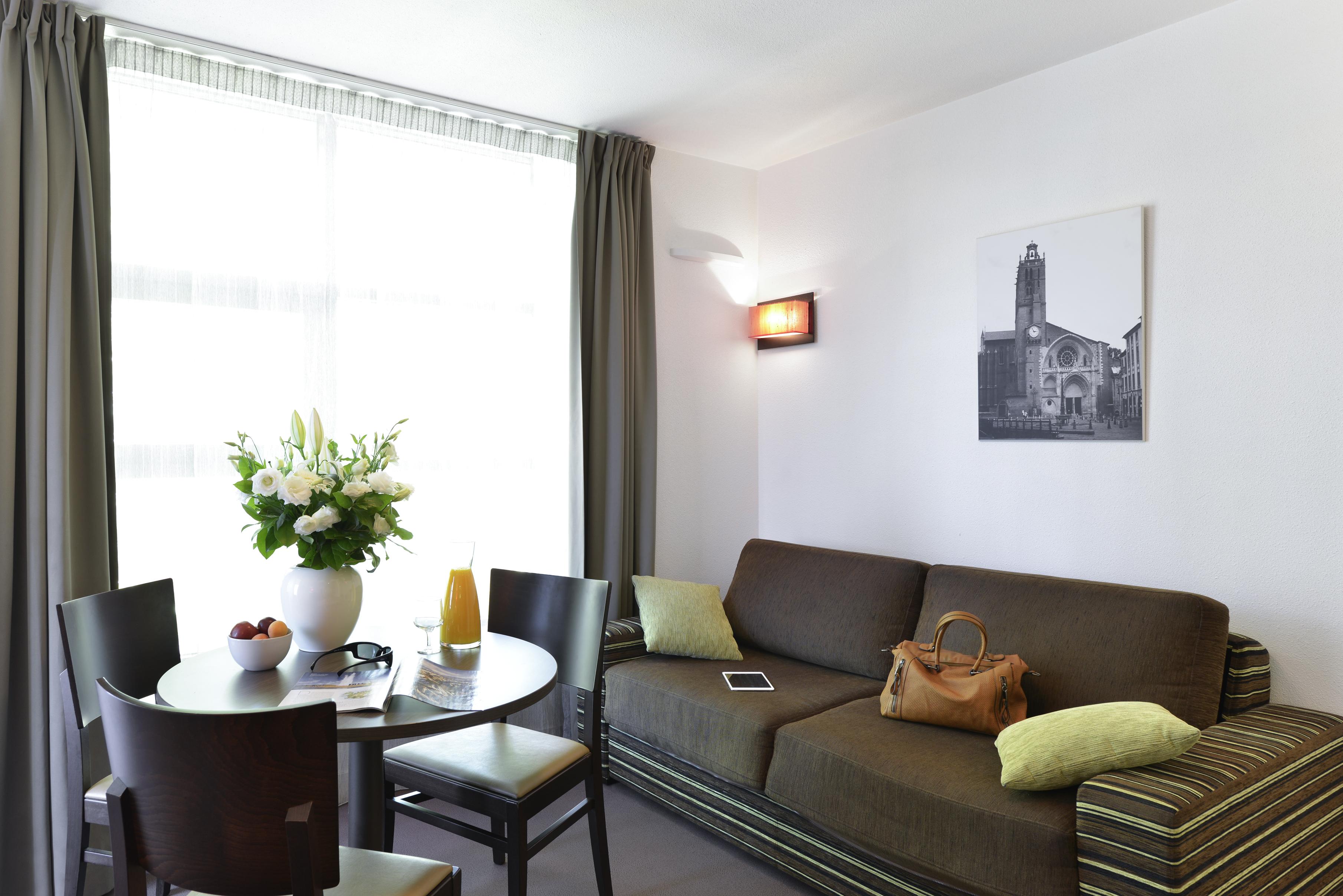 Adagio Access St Cyprien Aparthotel